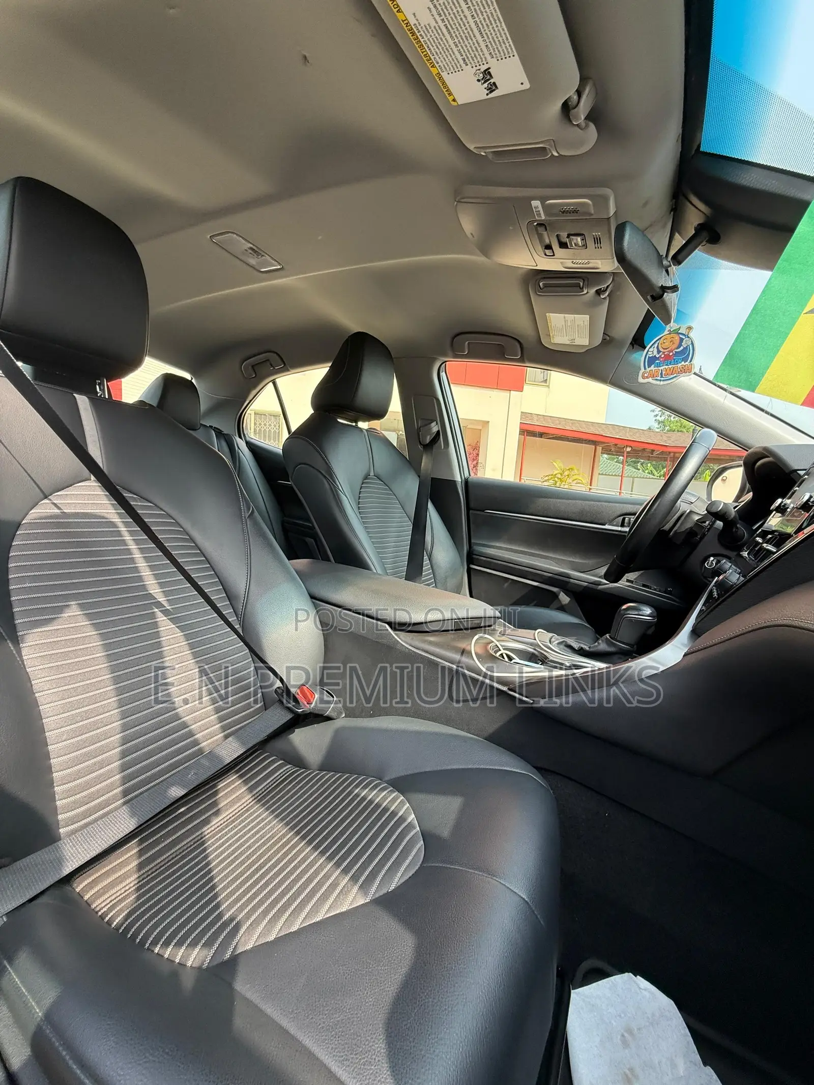 Toyota Camry SE 2021 Gray