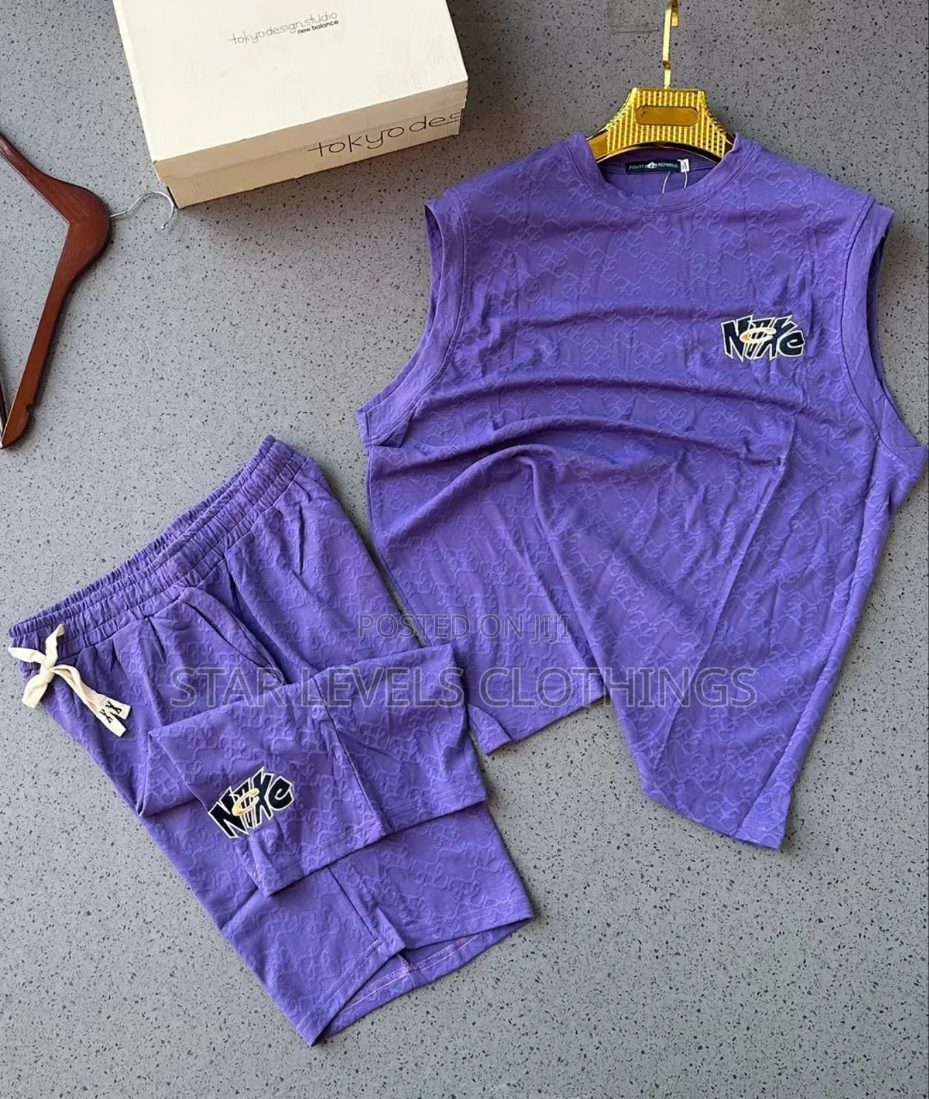 **Fashion Sleeveless Shirt and Down Available