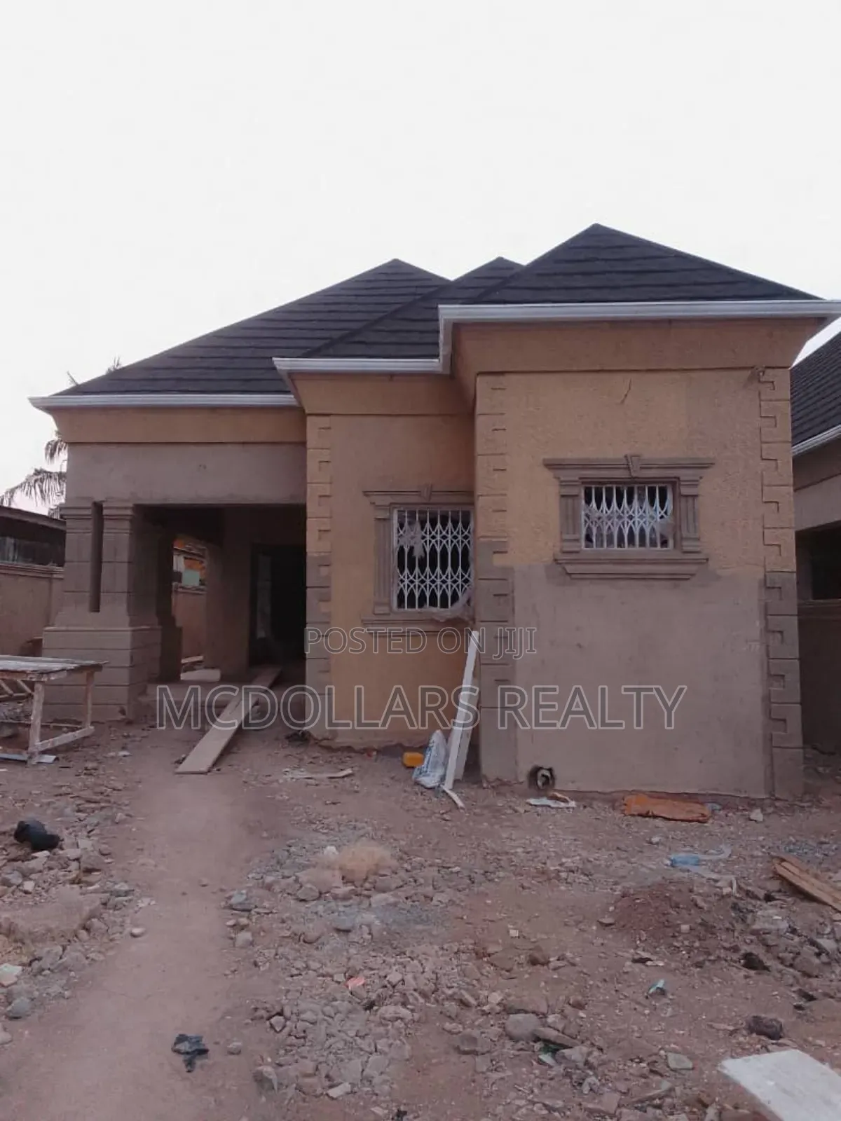 3bdrm House in Mcdollars Realty, Lapaz for sale