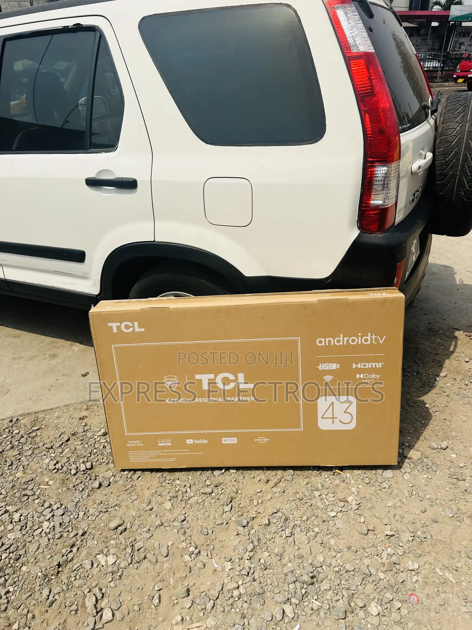 Slim Sleek 43s4500 FHD Smart TCL