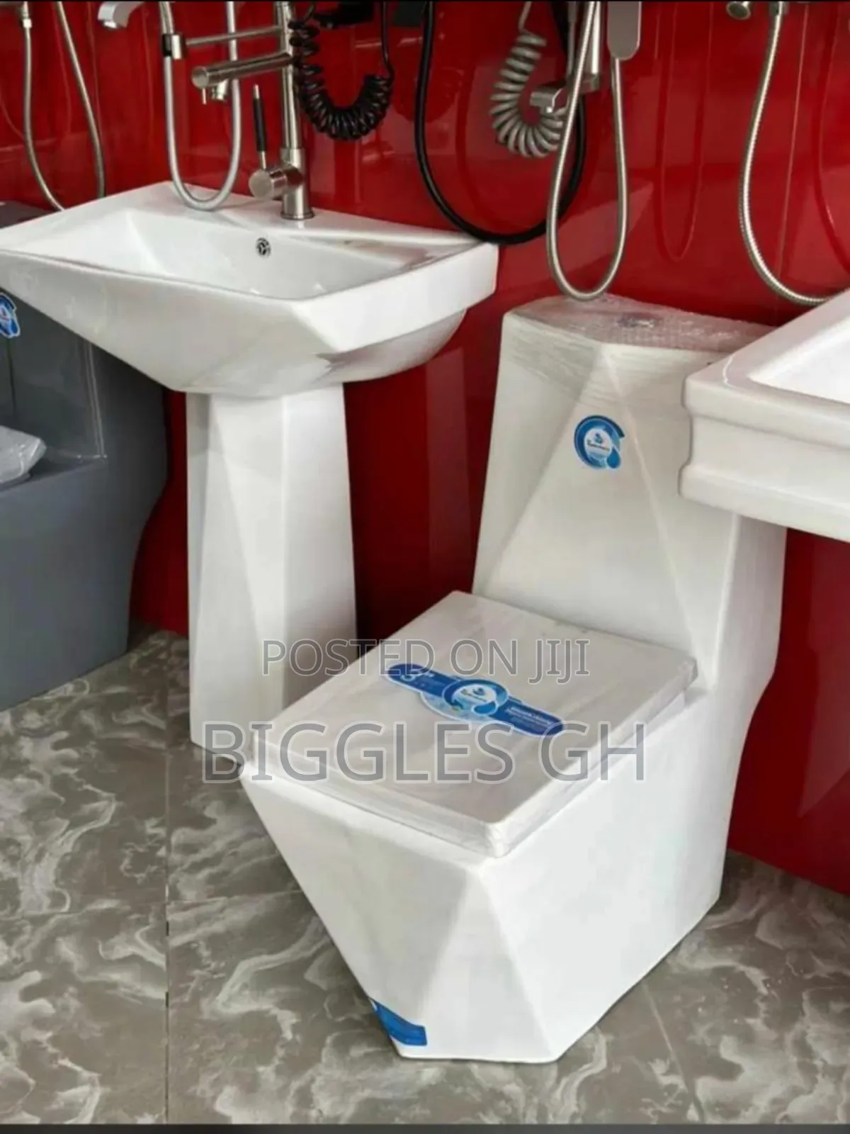 Wc With Basin Complete Set