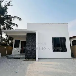 3bdrm House in Ashaley Botwe for sale