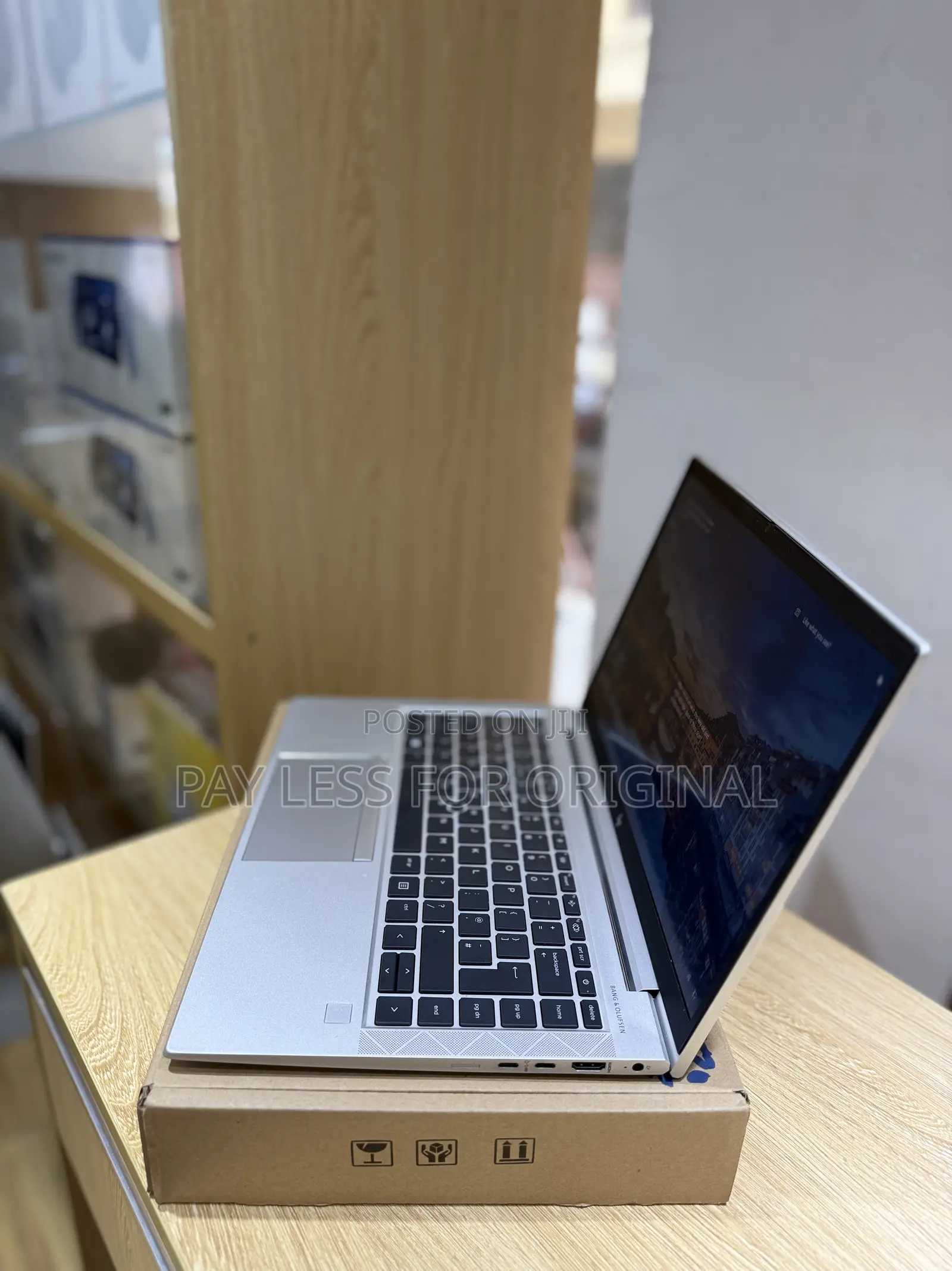 Laptop HP EliteBook 845 G8 16GB AMD Ryzen 5 SSD 256GB