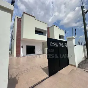 3bdrm House in Oyarifa Ayi Mensah for sale