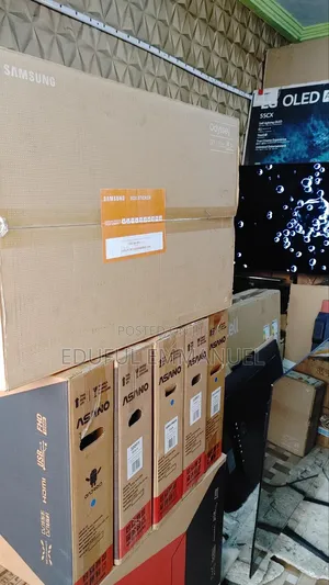 Samsung 32" Odyssey G7 UHD IPS G70B 144hz Gaming Monitor