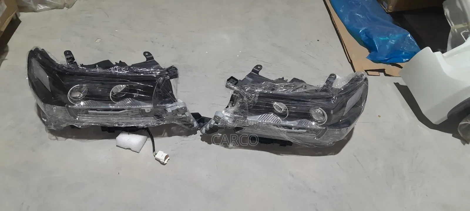 Landcruiser Headlight 2016 Going