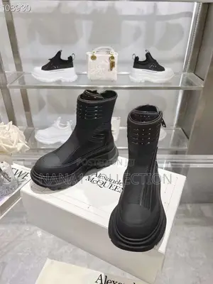 Photo - Alexander McQueen Long Boot