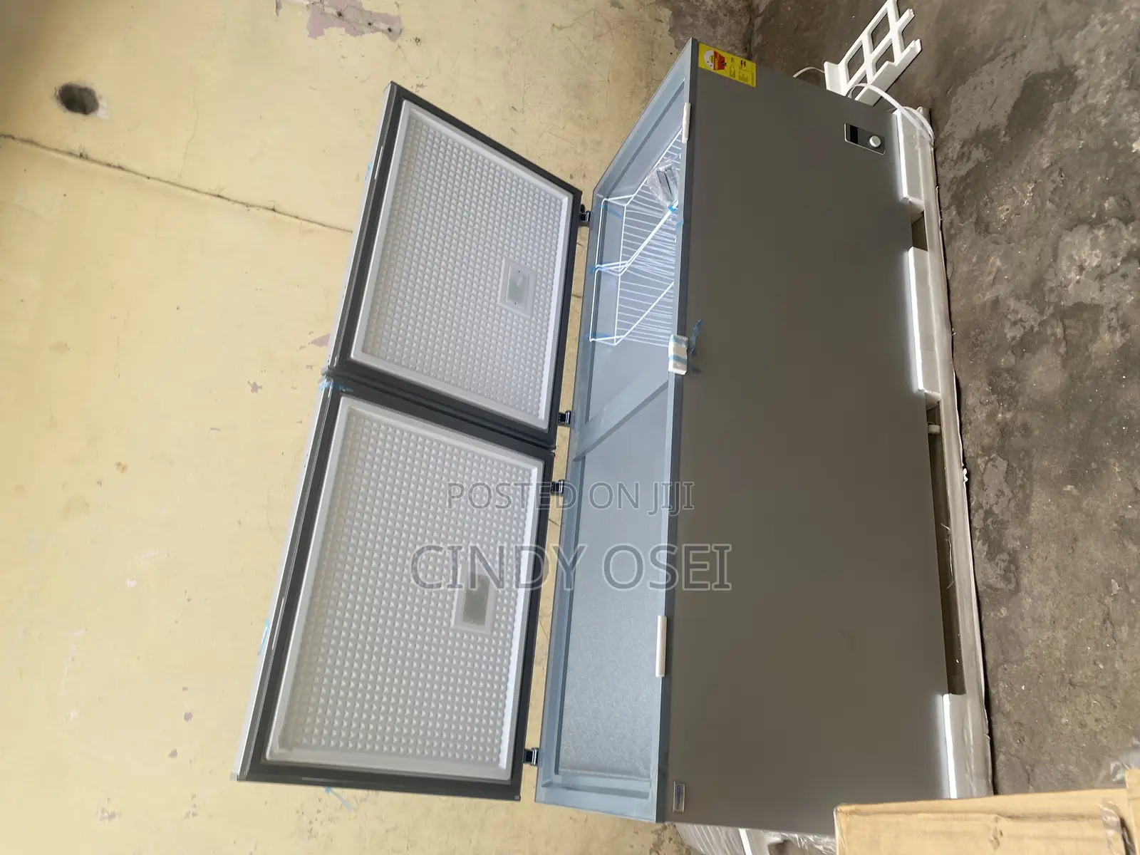 Up to Date Nasco 800liters Double Door Chest Freezer