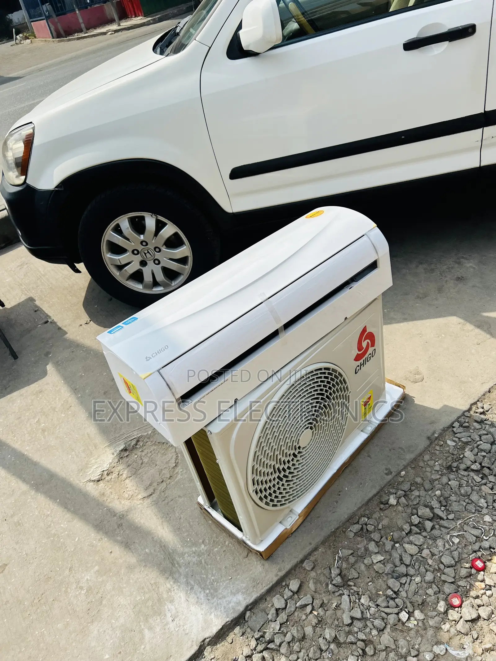 Zealous New White Chigo Split R410 Gas 2hp