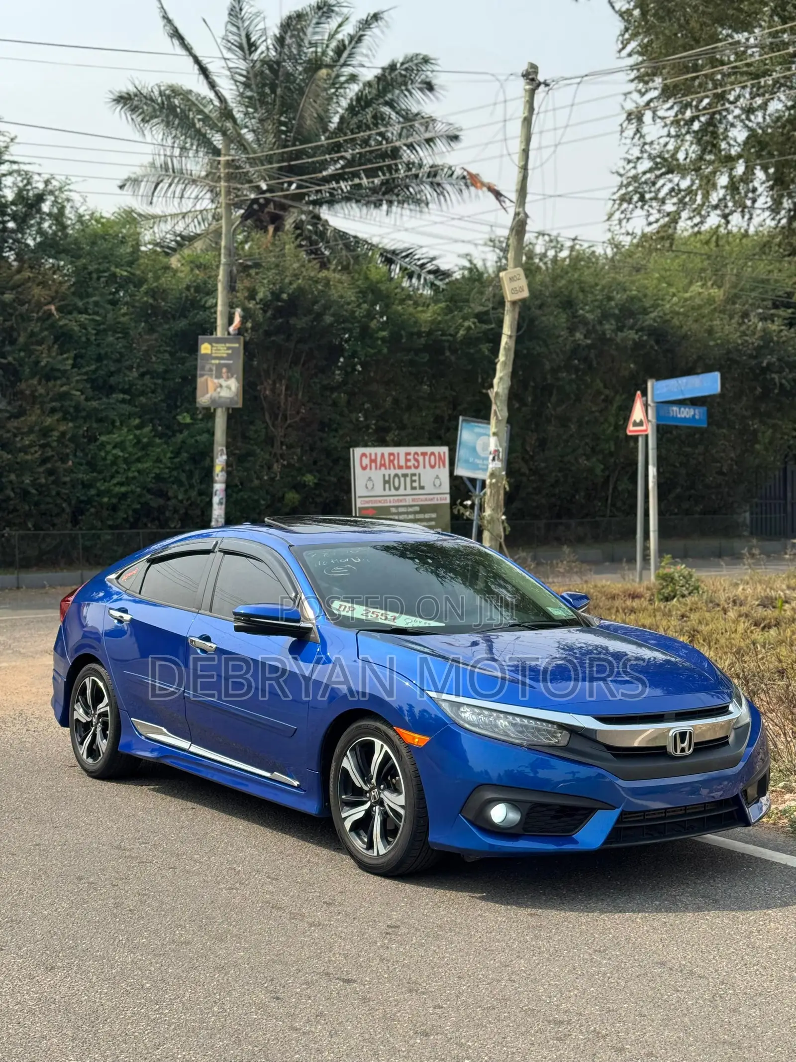 Honda Civic Touring 4dr Sedan (1.5L 4cyl) 2016 Blue