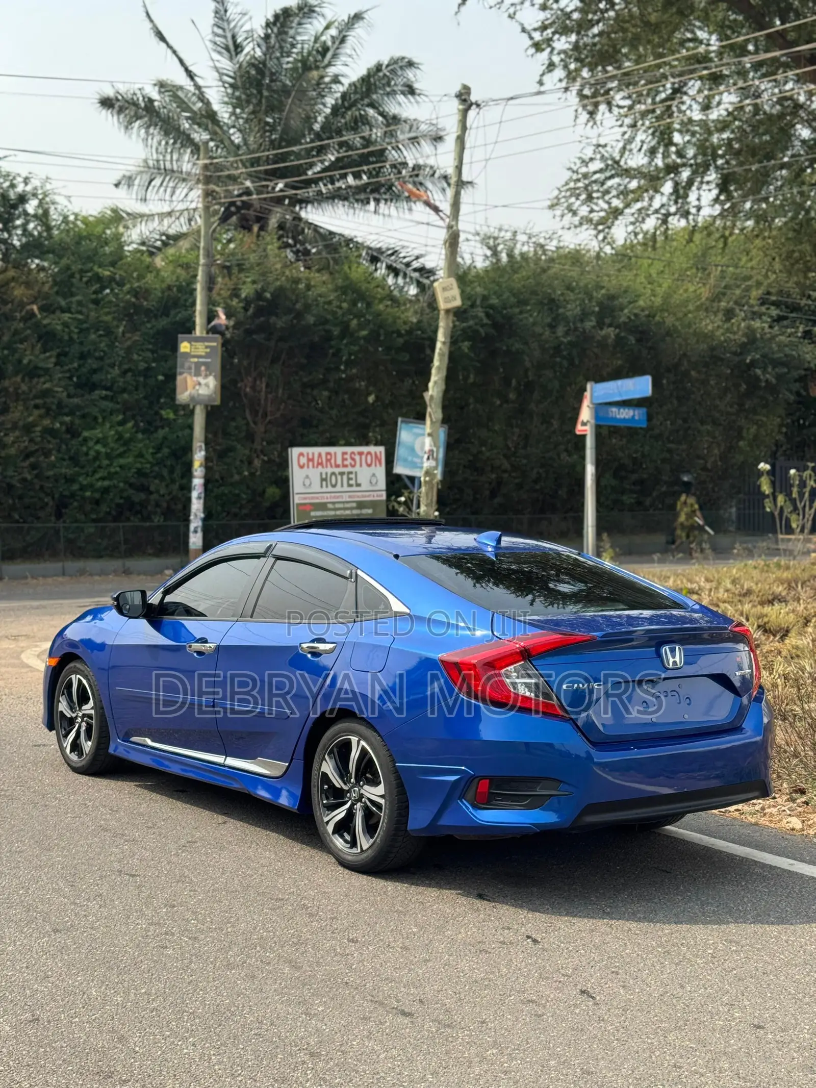 Honda Civic Touring 4dr Sedan (1.5L 4cyl) 2016 Blue