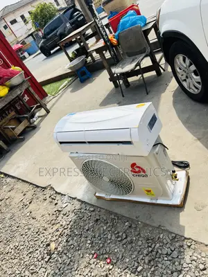 Less Expensive Split R410 Gas 2.5hp