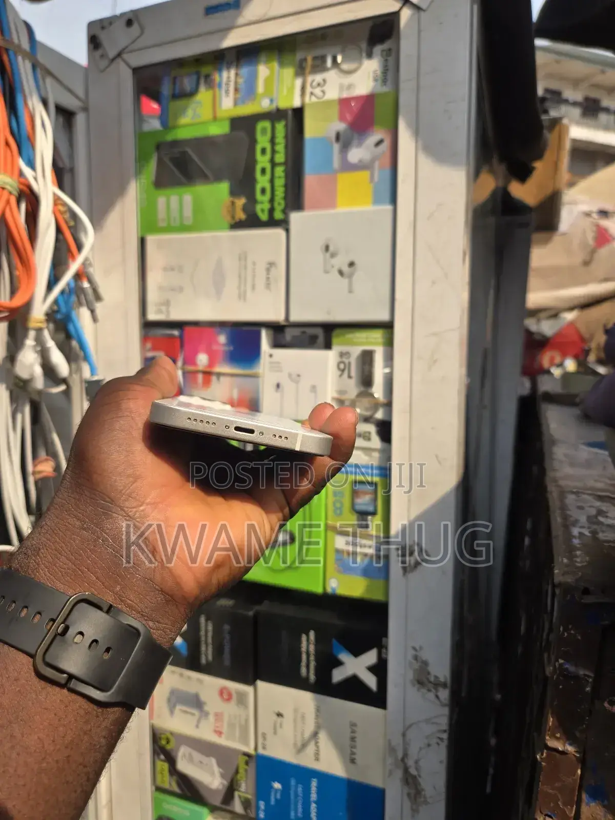 New Apple iPhone 13 128 GB White