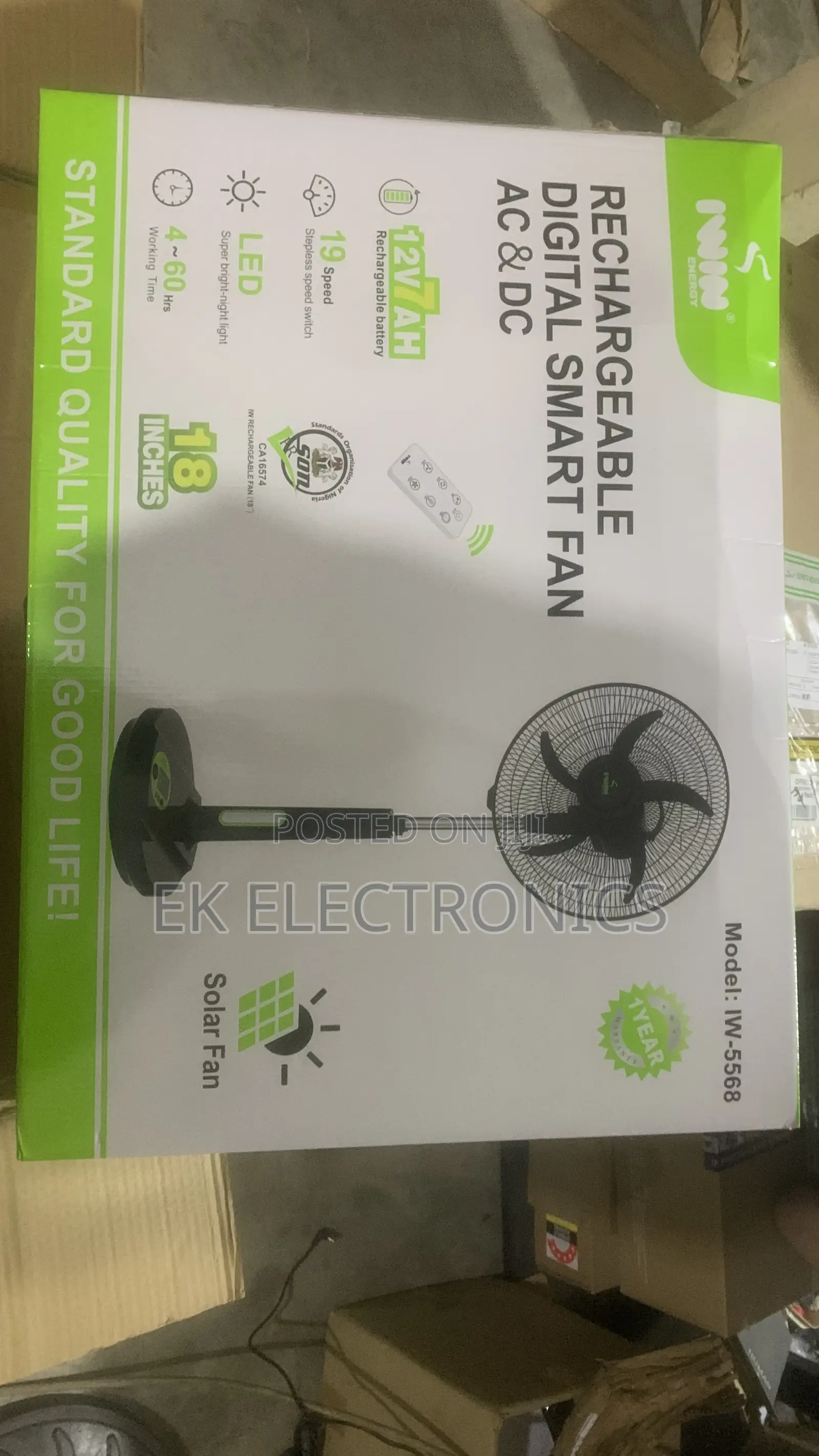 Iwin 18inch Rechargeable Standing Fan