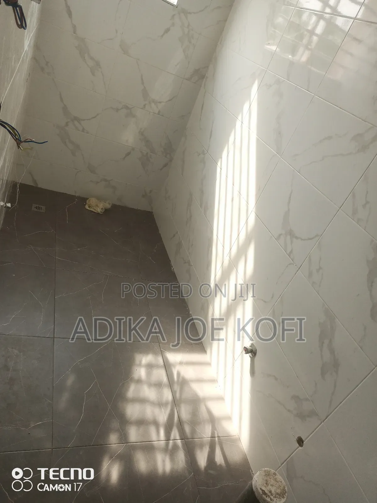 Interior Tiles Workers
