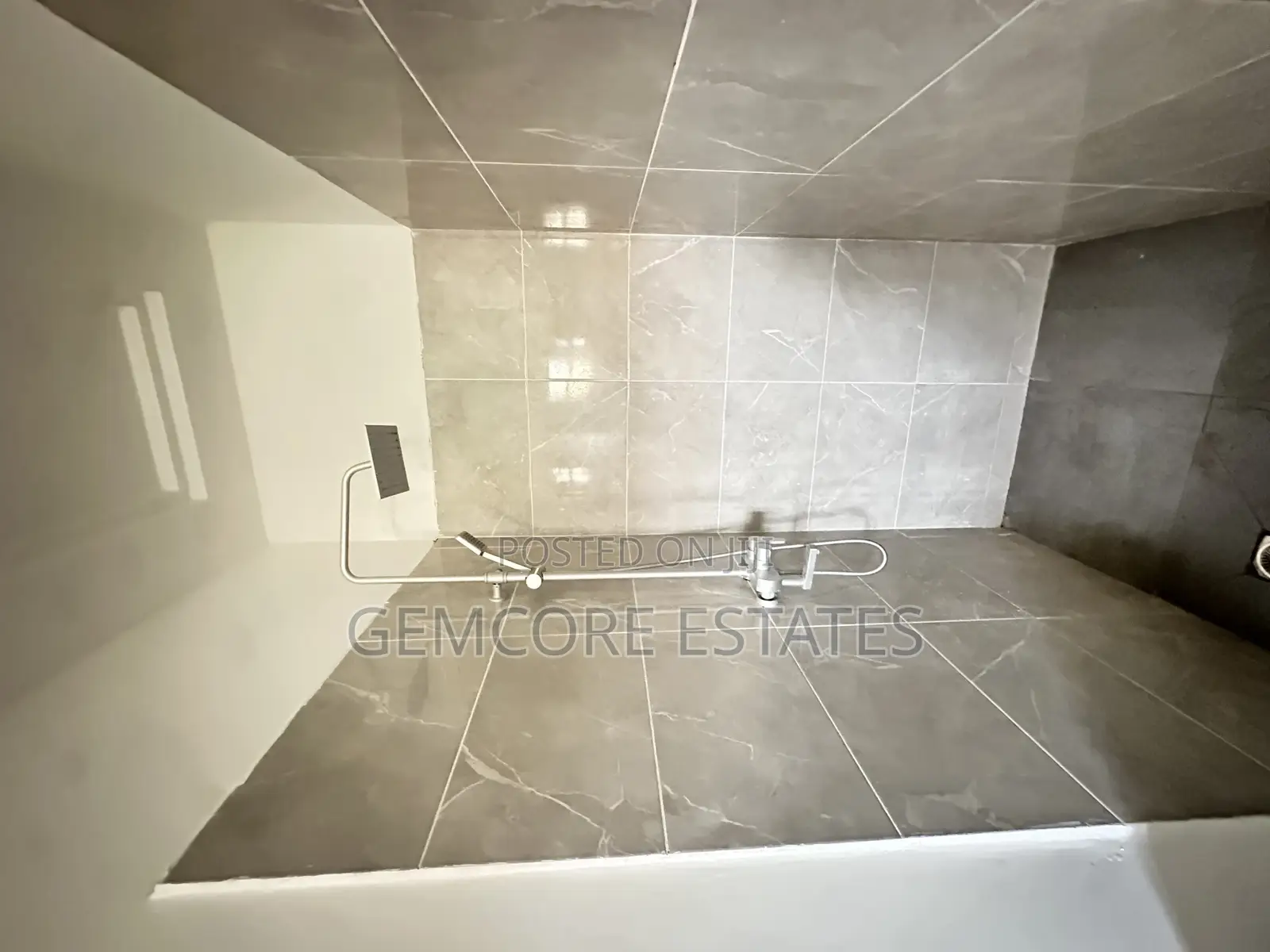 2bdrm Townhouse / Terrace in East Legon Hills, Ashaley Botwe for rent