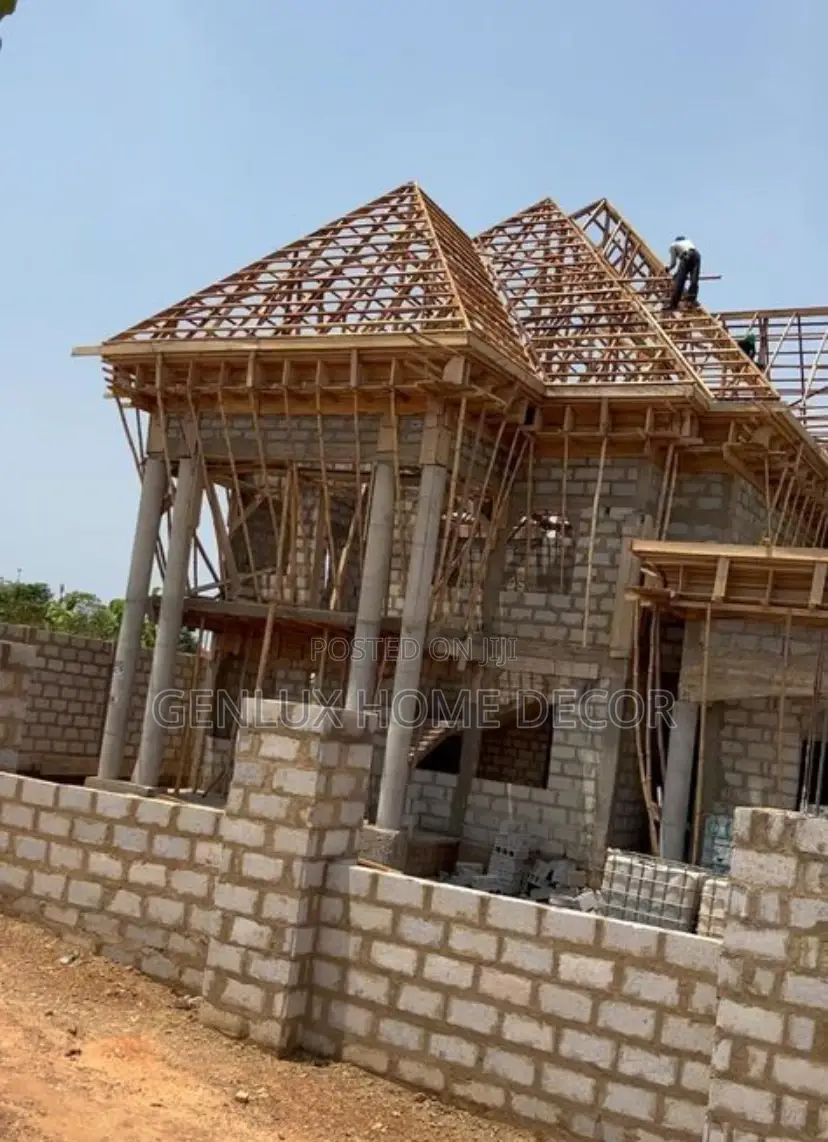 Custom Wood Roofing Designs to Suit Your Style