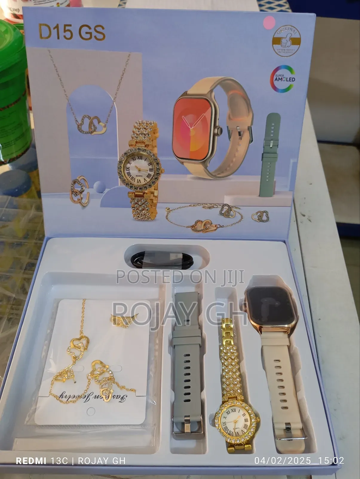 D15 GS Smartwatch With Quartz Watch, Chain, Earrings, Etc.