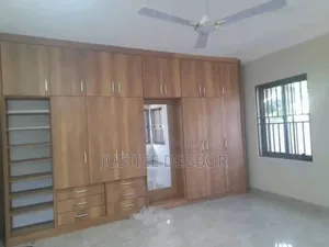 4bdrm House in Bestchoice Property, Ashomang Estate for sale
