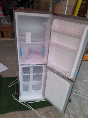 Innova Durable Double Door Combi Fridge 140 Litres