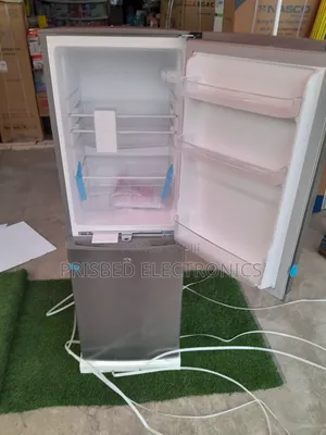 Innova Durable Double Door Combi Fridge 140 Litres