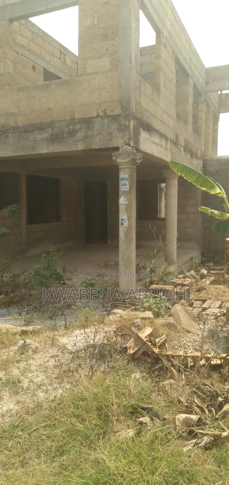 8bdrm House in Mark Estate At, Kumasi Metropolitan for sale