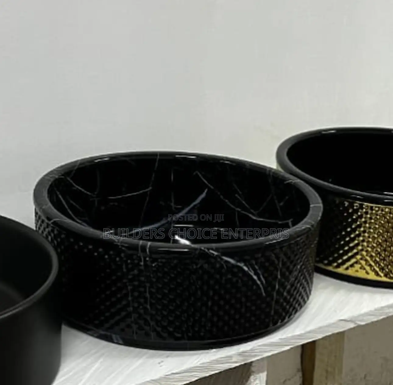 Black Countertops Basin (Round 34)