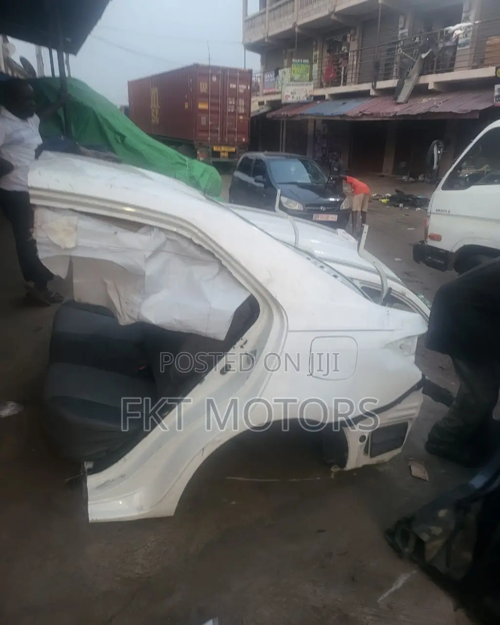 Toyota Corolla Back Cut 2013,2014,2015,2016,2017,2018,2019