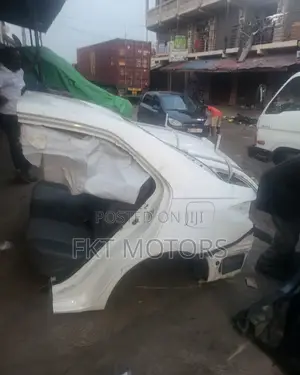 Toyota Corolla Back Cut 2013,2014,2015,2016,2017,2018,2019