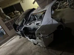 Toyota Corolla Back Cut 2013,2014,2015,2016,2017,2018,2019