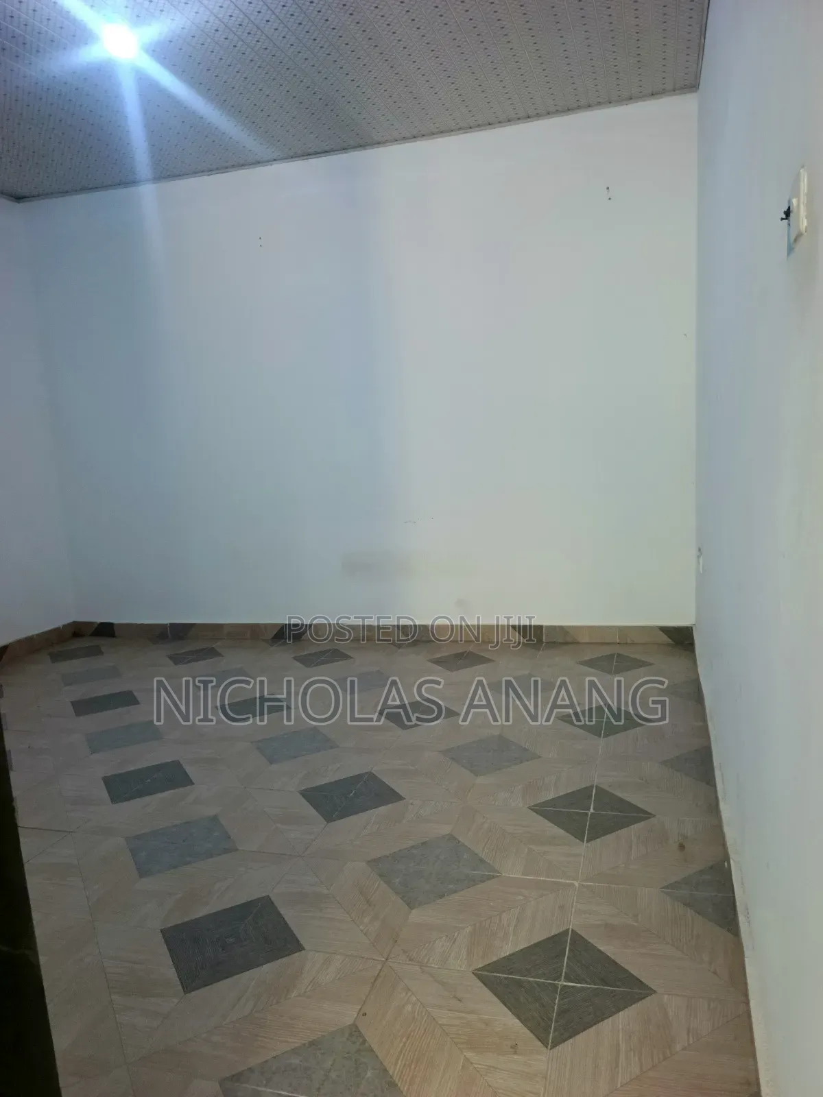 1bdrm House in The Dorns Properties, New Town for rent
