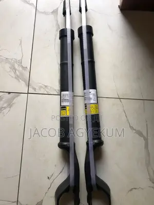 Mercedes Benz 4 Matic 2016/2018 Front Shocks Absorber Per