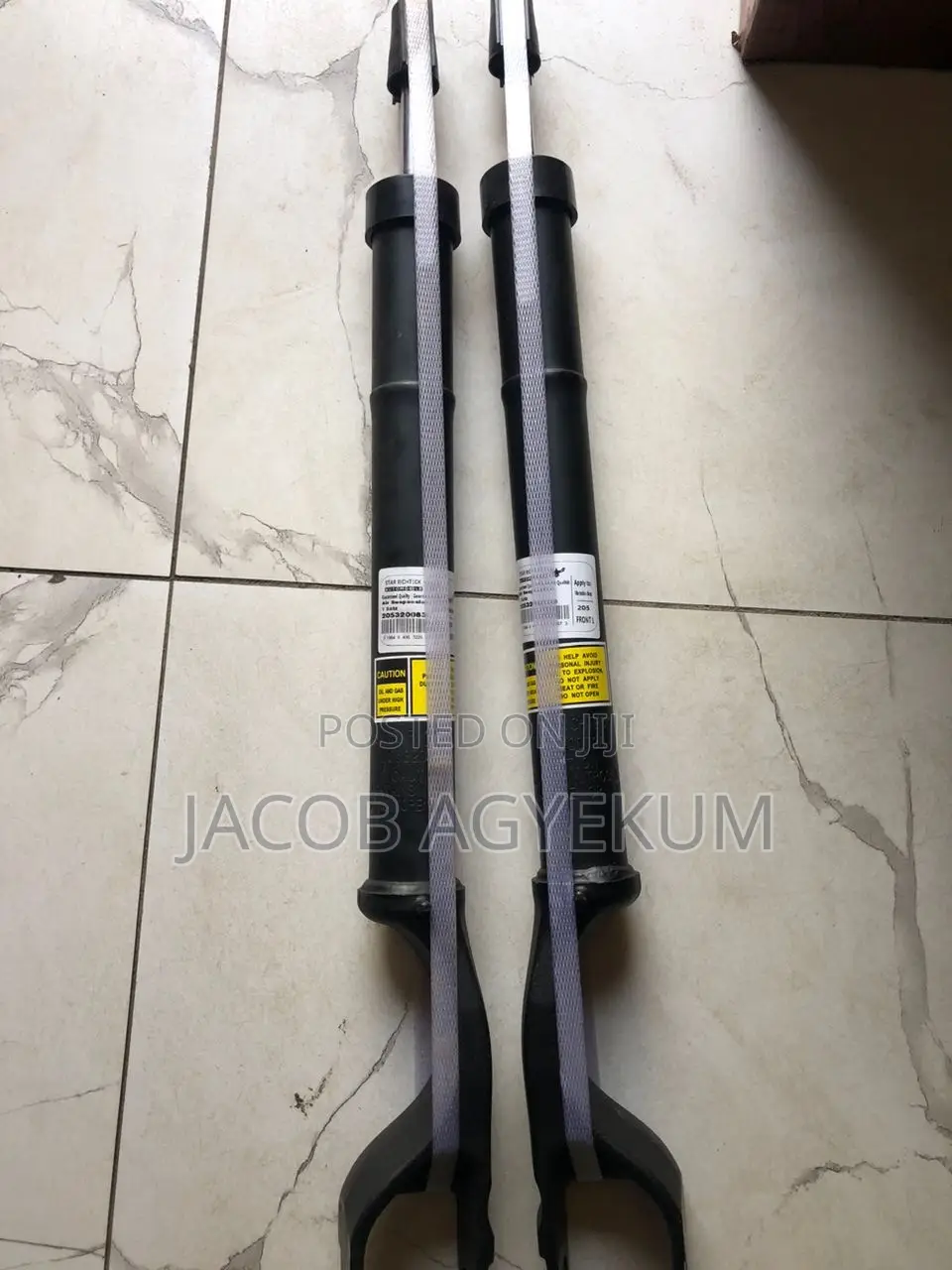Mercedes Benz 4 Matic 2016/2018 Front Shocks Absorber Per