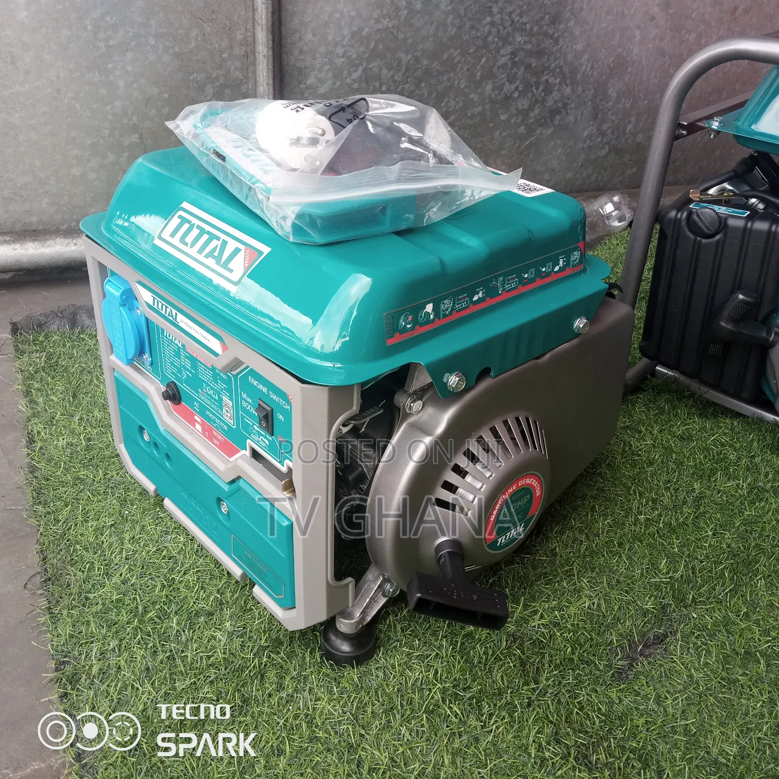 Total Geneset 800W 2.0HP Silent Petrol Generator 100% Copper