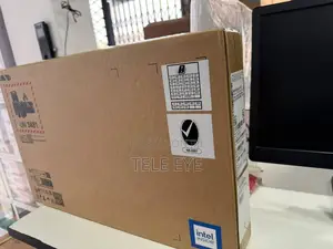 New Laptop HP 8GB Intel Core I3 SSD 256GB