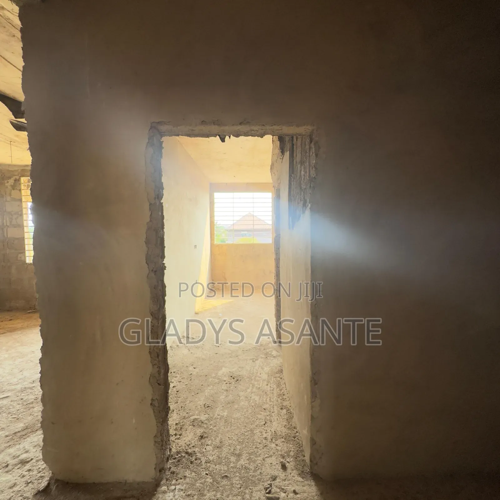 Uncompleted 5bdrm House In Accra Metropolitan For Sale