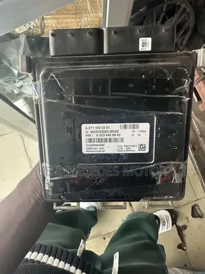 Mercedes Benz C250 W204 Engine 271 Controlboard Available