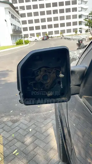 Ford F150 ,2016,2017,2018,2020 Driving Mirror With Sensor