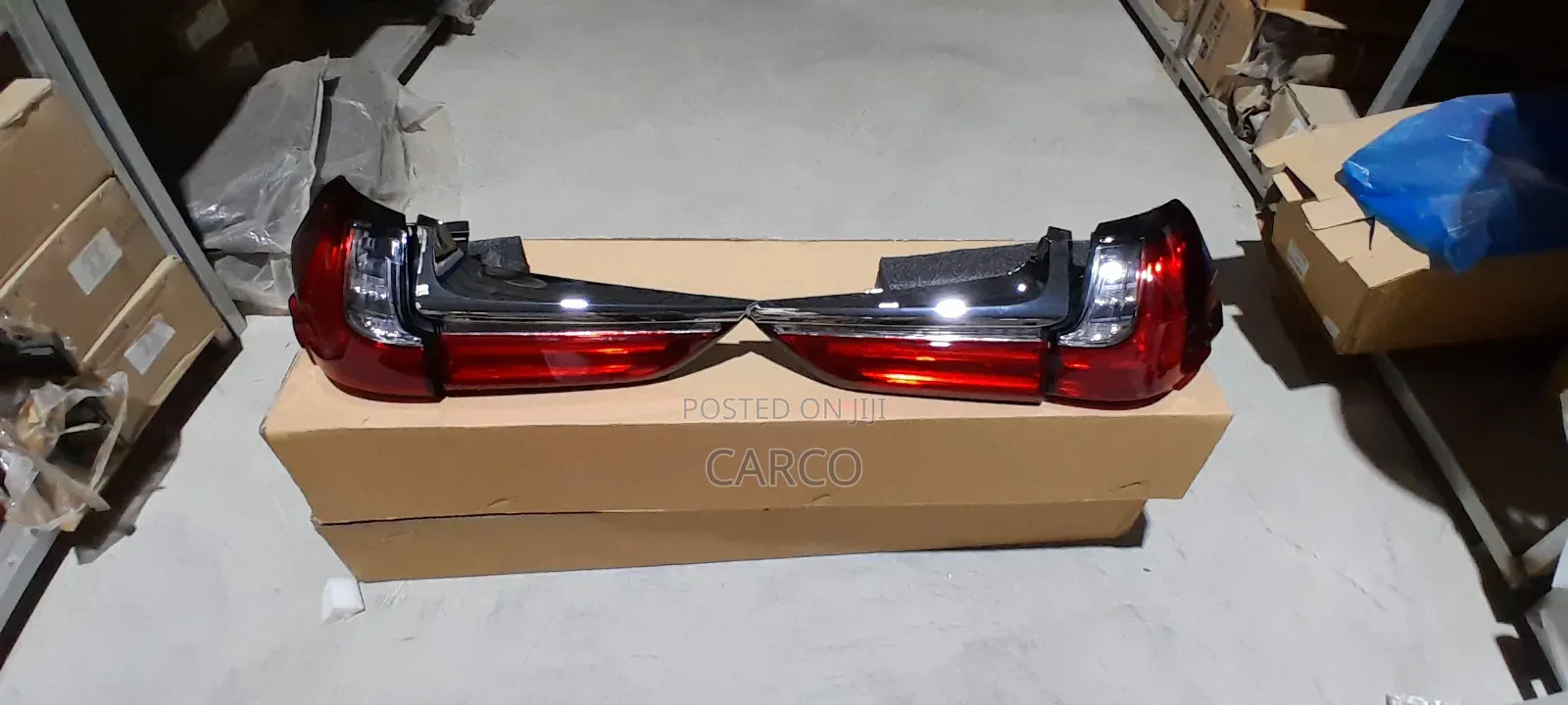 Lexus Lx 570 Taillight