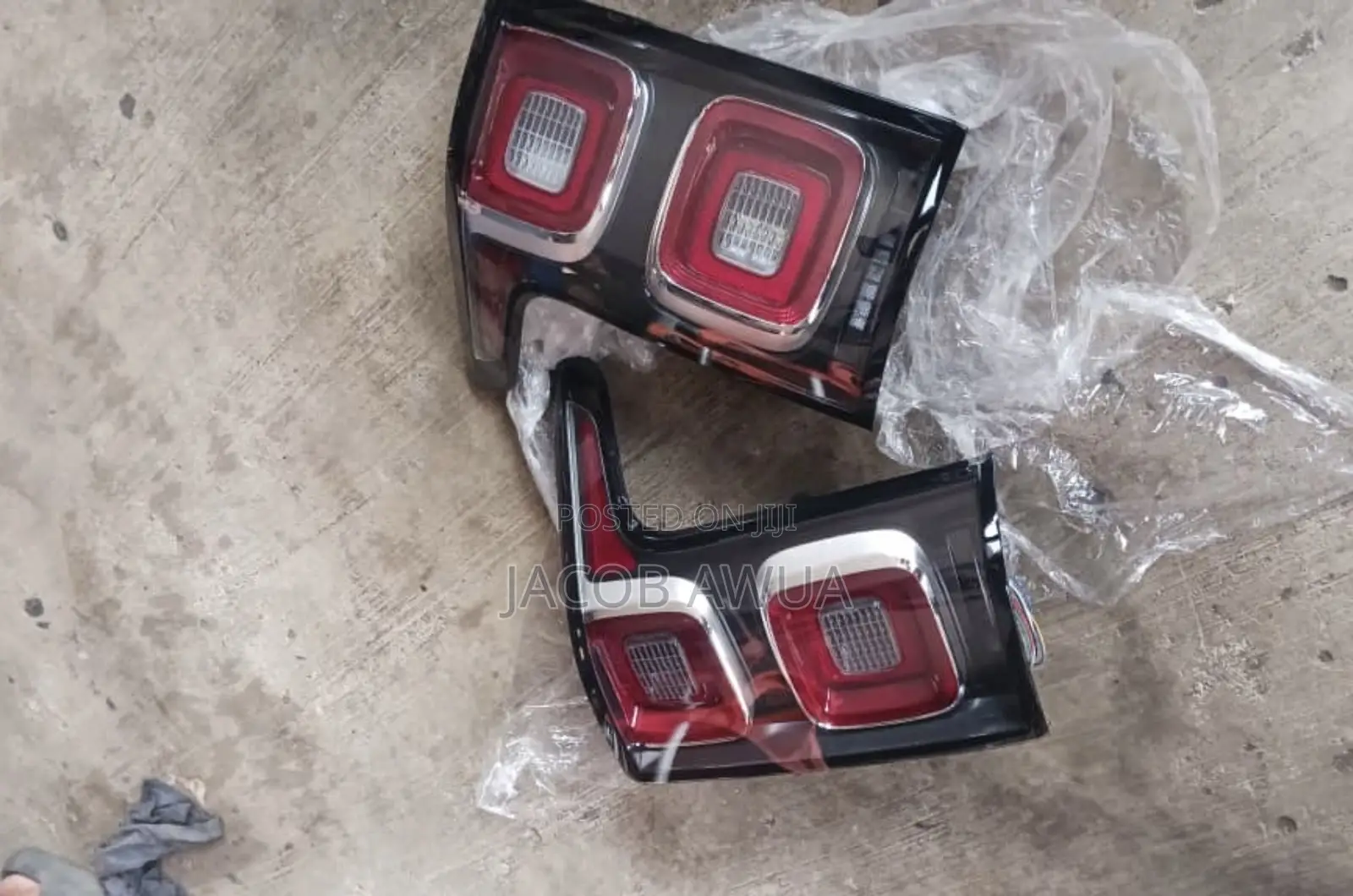 Range Rover Vogue 2018 Tail Light Complete Available