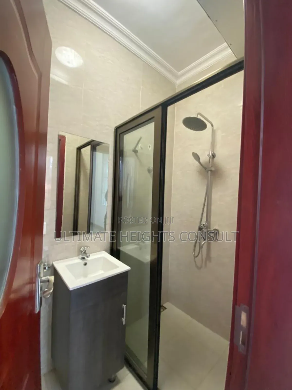 3bdrm House in West Trasacco, East Legon for rent