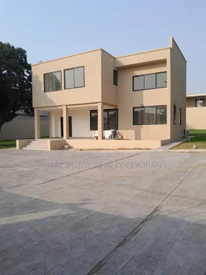 4bdrm House in Cantonments, Accra Metropolitan for rent