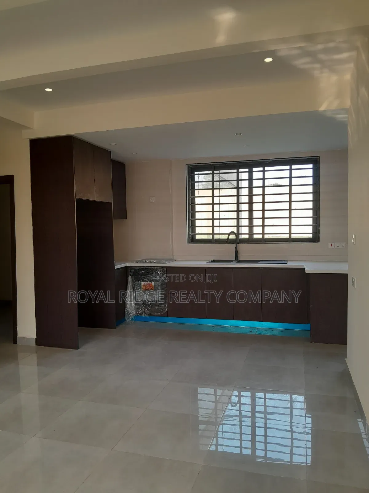 4bdrm House in Cantonments, Accra Metropolitan for rent