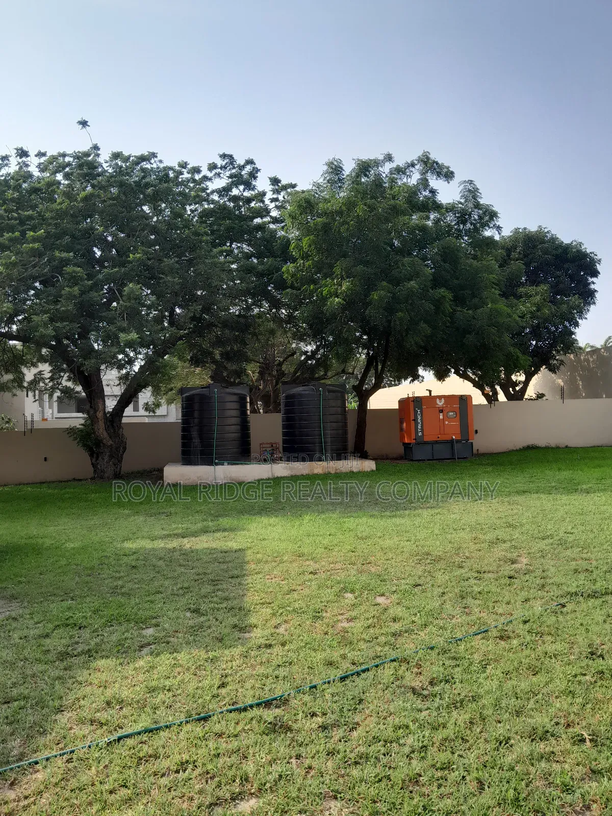 4bdrm House in Cantonments, Accra Metropolitan for rent