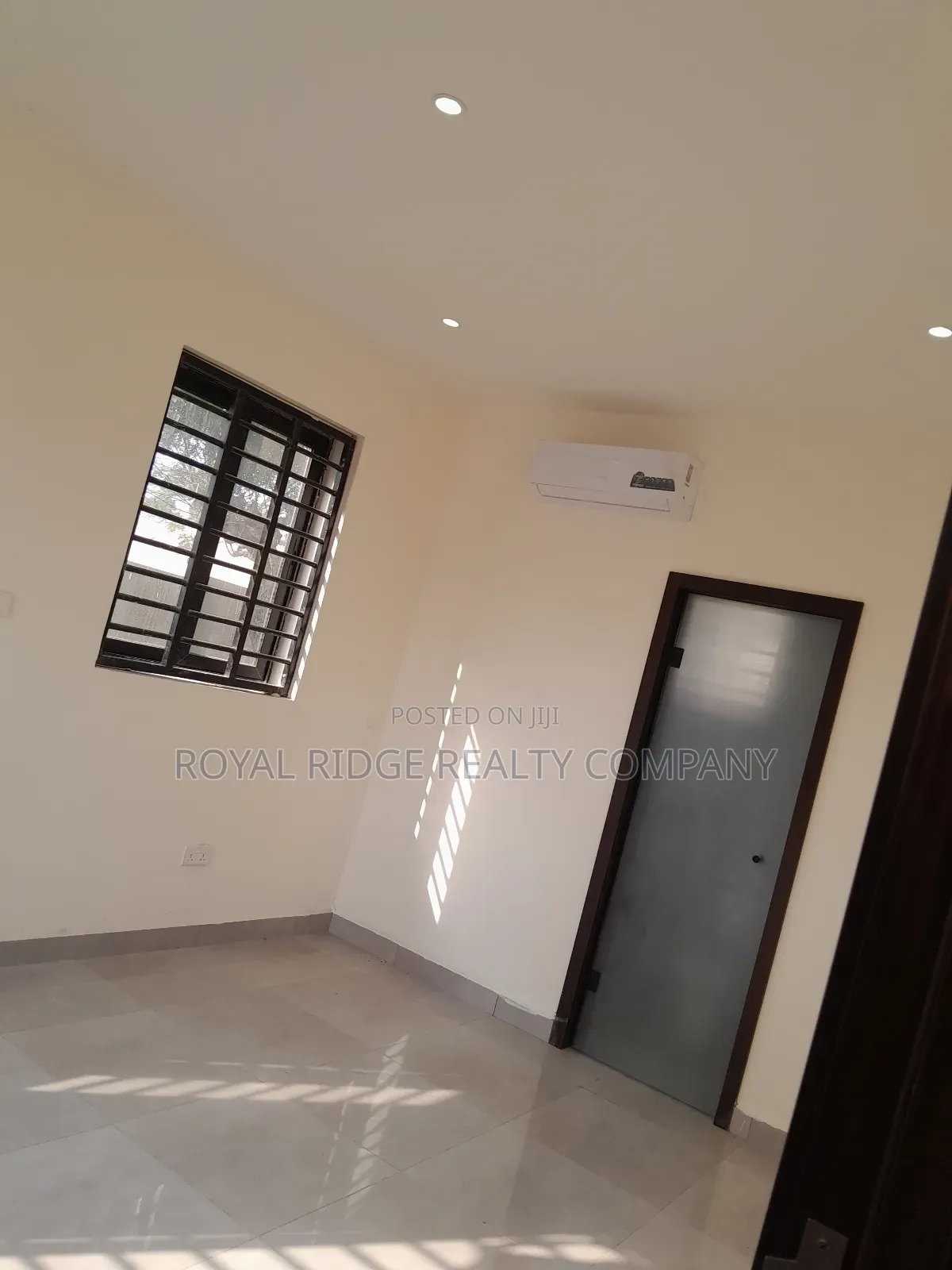 4bdrm House in Cantonments, Accra Metropolitan for rent