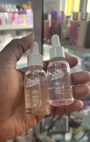Boots Glow Skin Duo