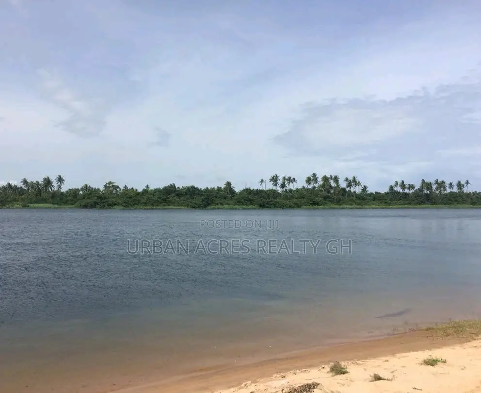 ADA FOAH, GT/ ACCRA _ 20 Plots Volta Riverfront Land
