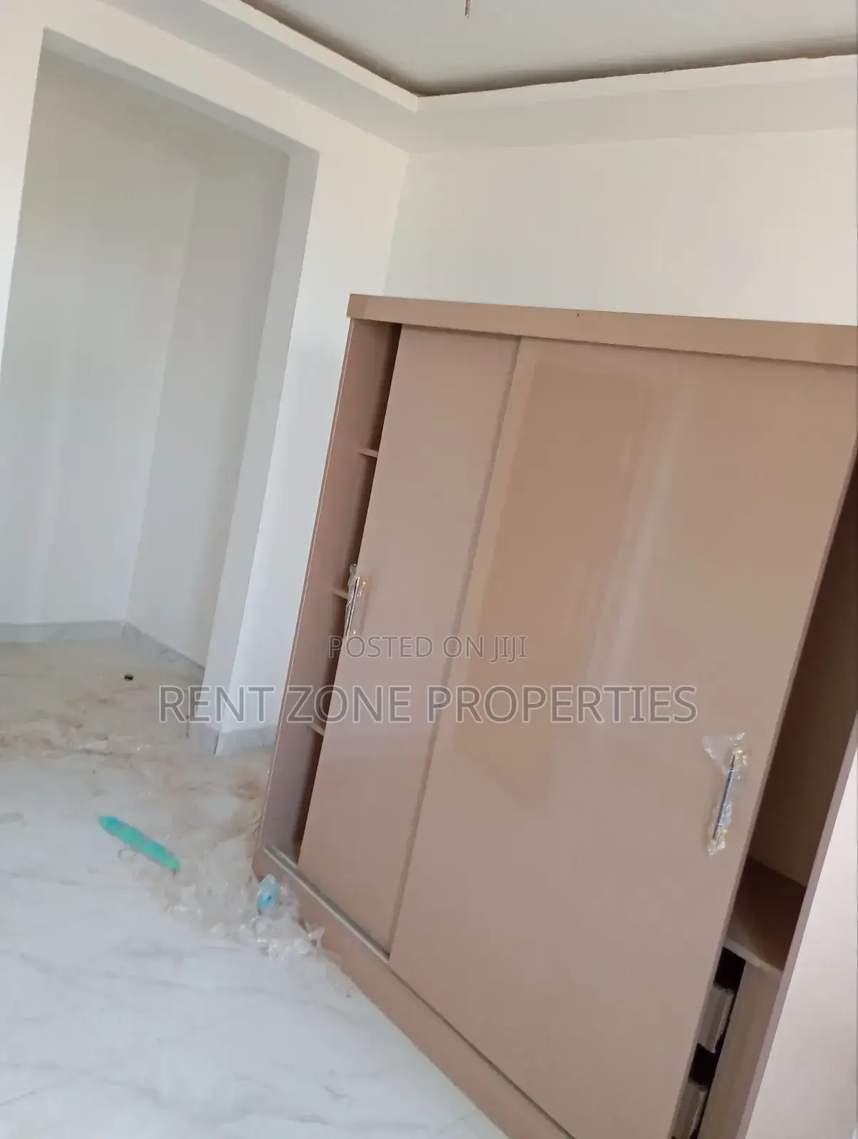 2bdrm Apartment in Rent Zone Properties, Pokuase for rent