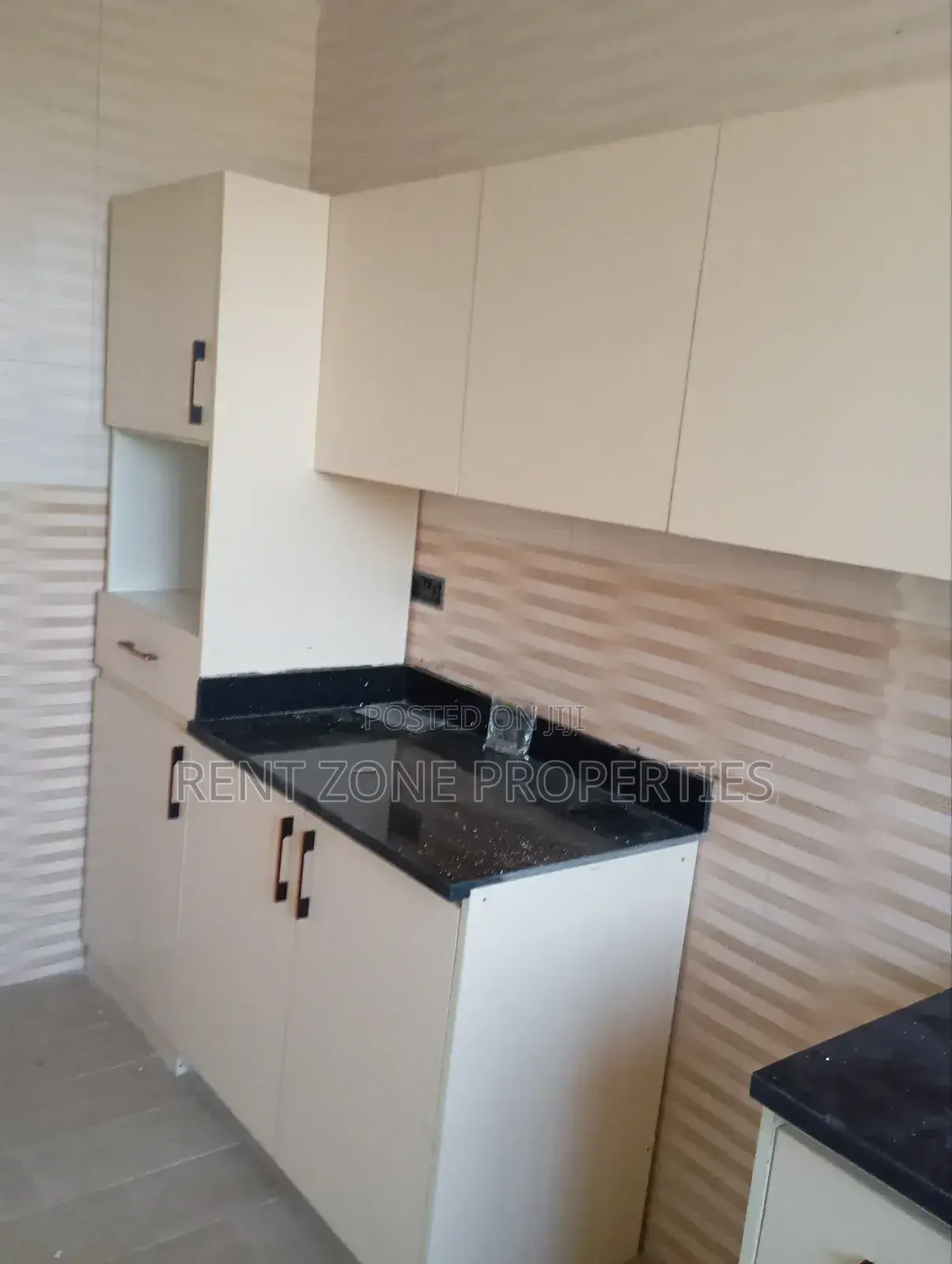 2bdrm Apartment in Rent Zone Properties, Pokuase for rent
