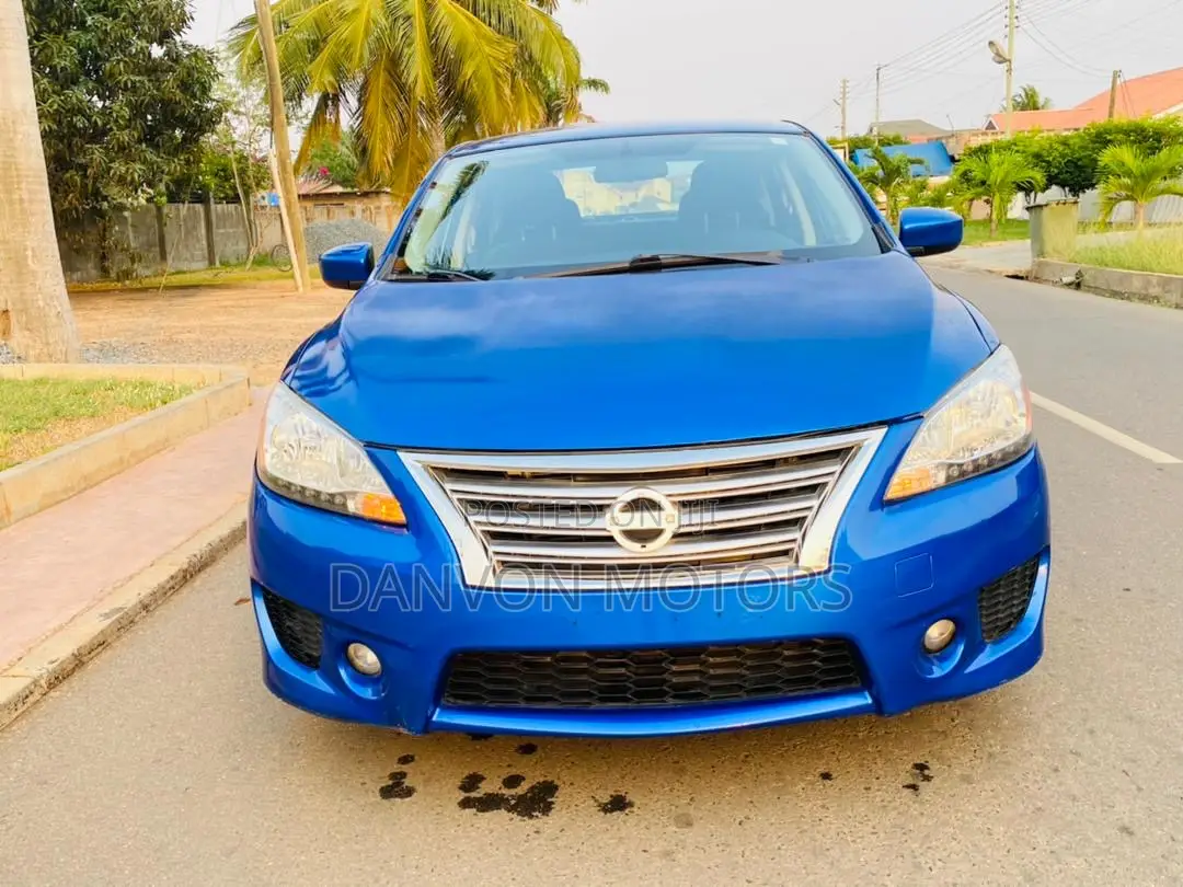 Nissan Sentra SR 4dr Sedan (1.8L 4cyl CVT) 2014 Blue